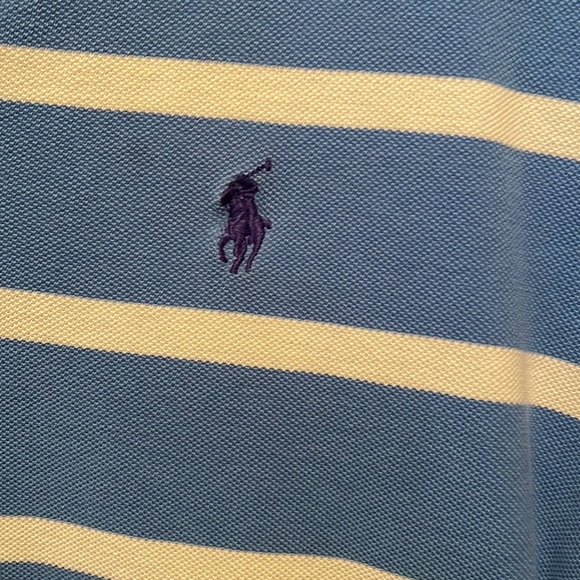 Men’s polo by Ralph Lauren size large - Picture 3 of 4